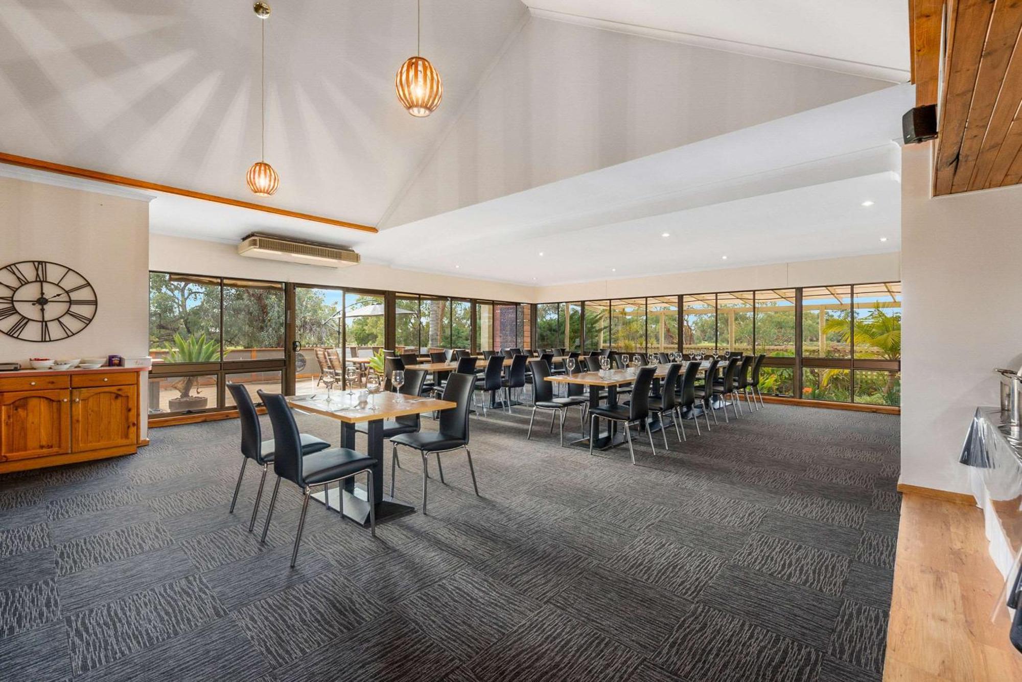 Comfort Inn & Suites Riverland Barmera Exterior foto